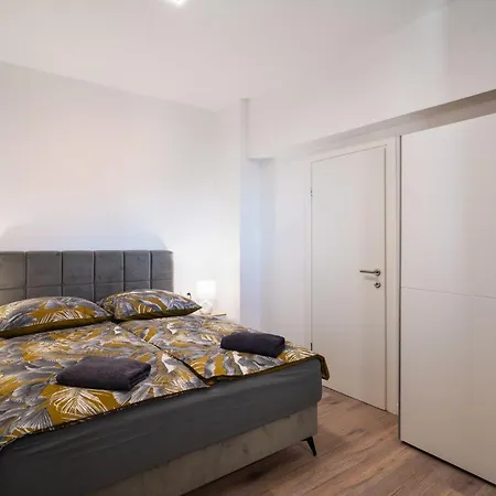 Marino Apartament *