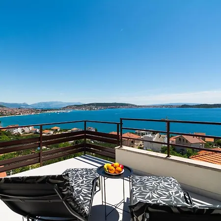 Apartment Marino